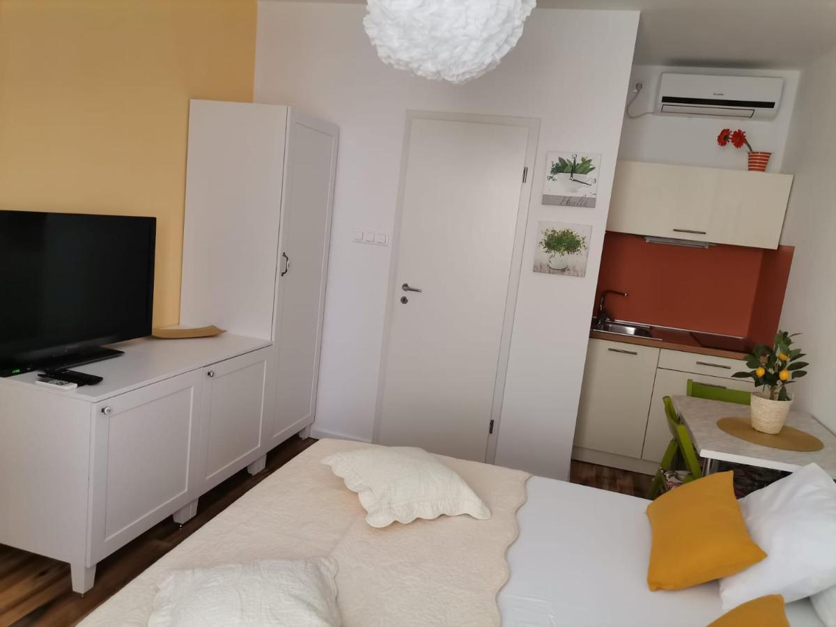 Old Town With Parking Apartment Đảo Pag Ngoại thất bức ảnh
