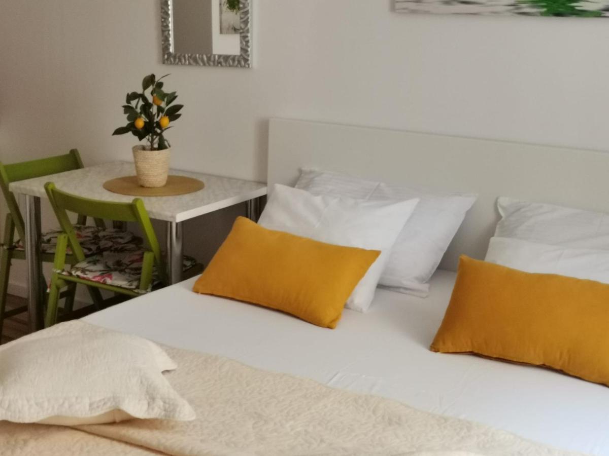 Old Town With Parking Apartment Đảo Pag Ngoại thất bức ảnh