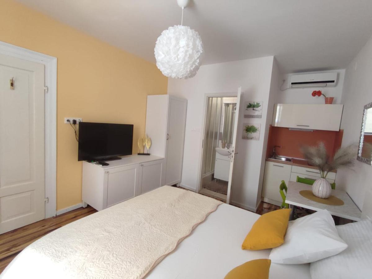 Old Town With Parking Apartment Đảo Pag Ngoại thất bức ảnh