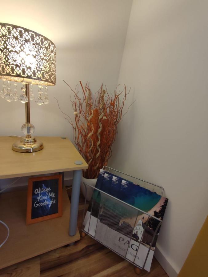 Old Town With Parking Apartment Đảo Pag Ngoại thất bức ảnh