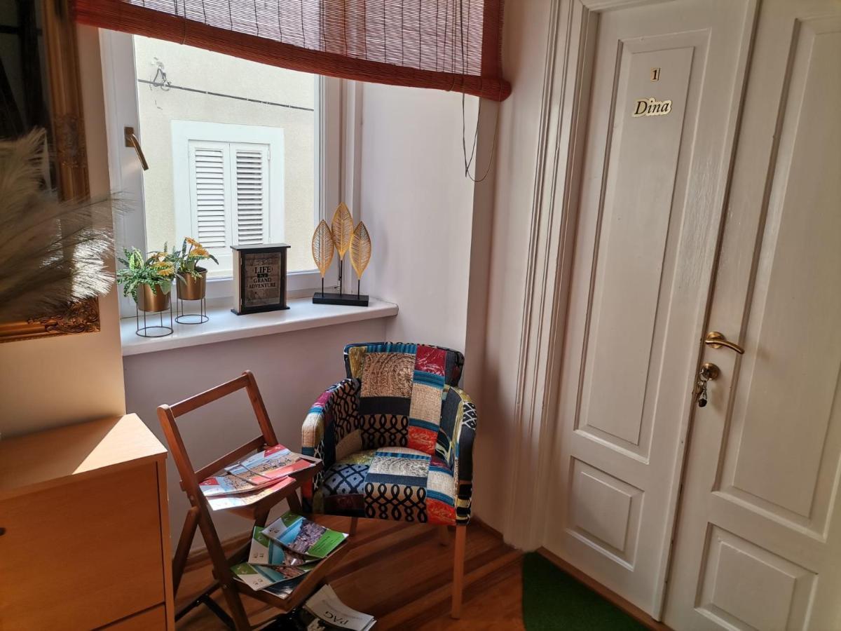 Old Town With Parking Apartment Đảo Pag Ngoại thất bức ảnh