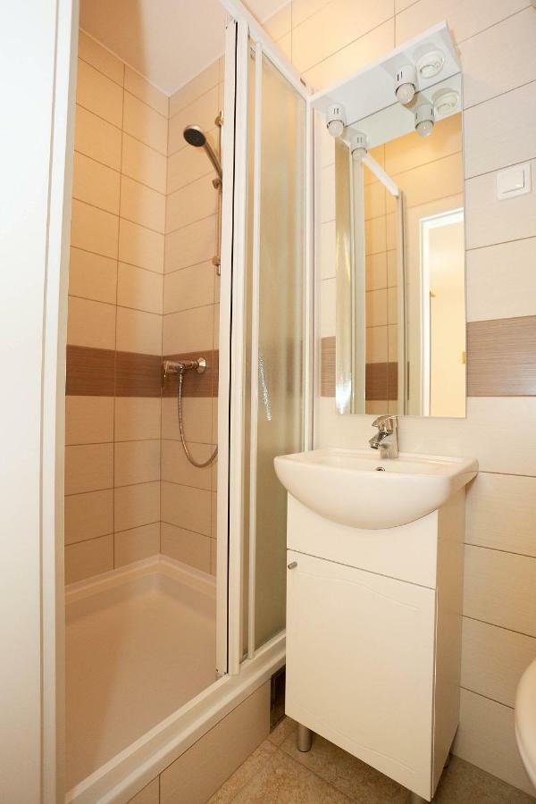 Old Town With Parking Apartment Đảo Pag Ngoại thất bức ảnh