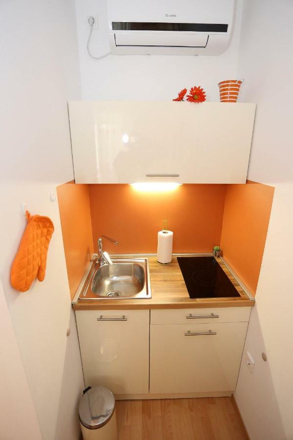 Old Town With Parking Apartment Đảo Pag Ngoại thất bức ảnh